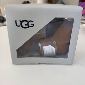 UGG Baby Jesse Bow 2